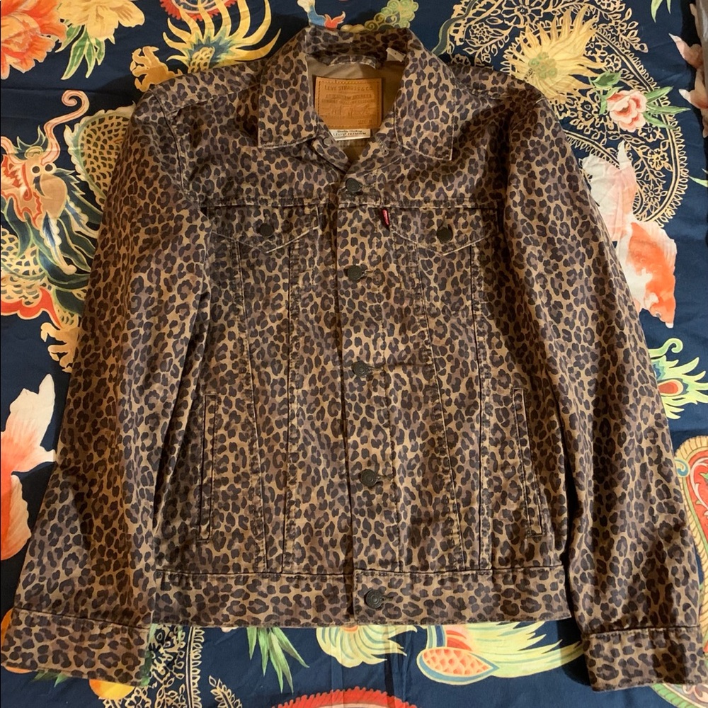 Levi’s Cheetah Print Trucker Jacket